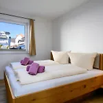 アパート Am Stadthafen - 200m Zur Ostsee ザスニッツ