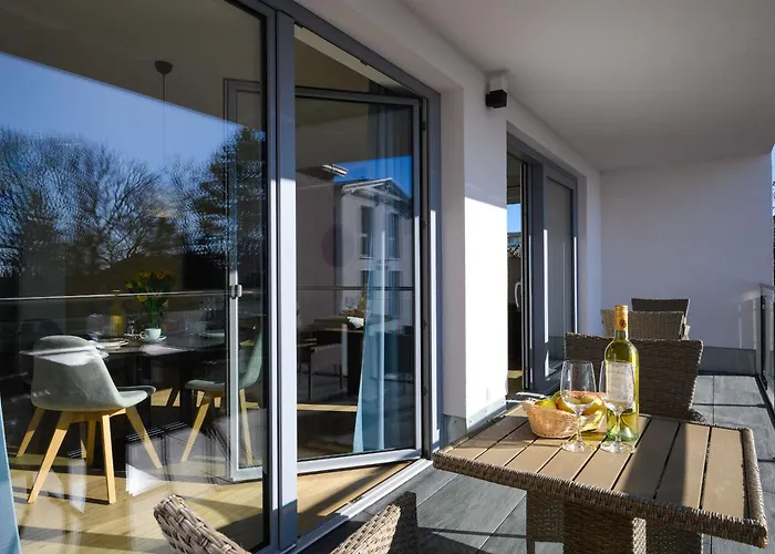 Am Stadthafen - 200m Zur Ostsee Appartement *